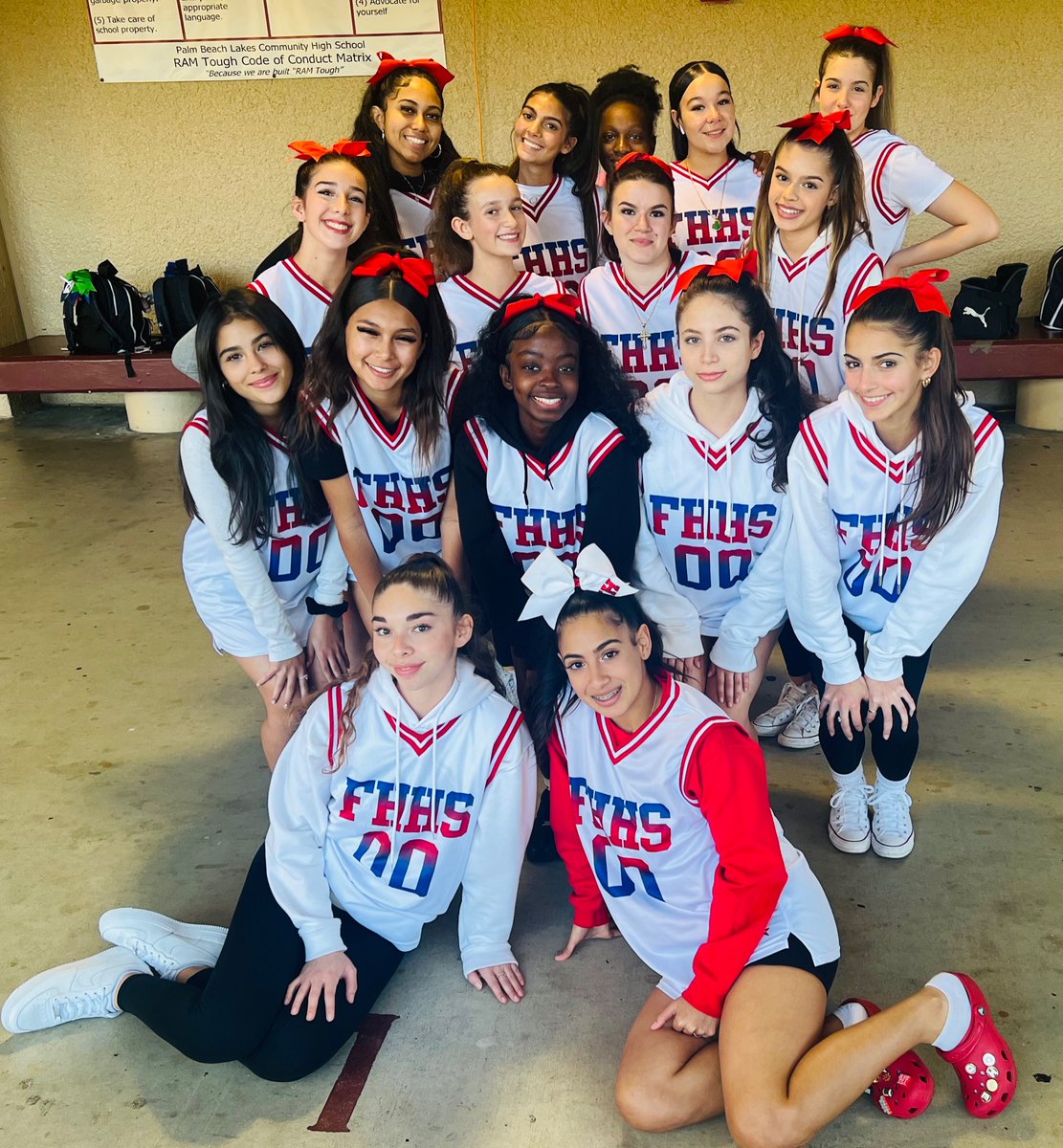 SeedeenNihara's tweet photo. The Falcon Cheer Team at tonight’s head to head against PBL ❤️
#CompetitionCheer 
#Falconpride 
#countdowntoregionals 
@CoachG_PE21 @FHH_FalconFury 
@thefalcongrind https://t.co/kccPQx9wij