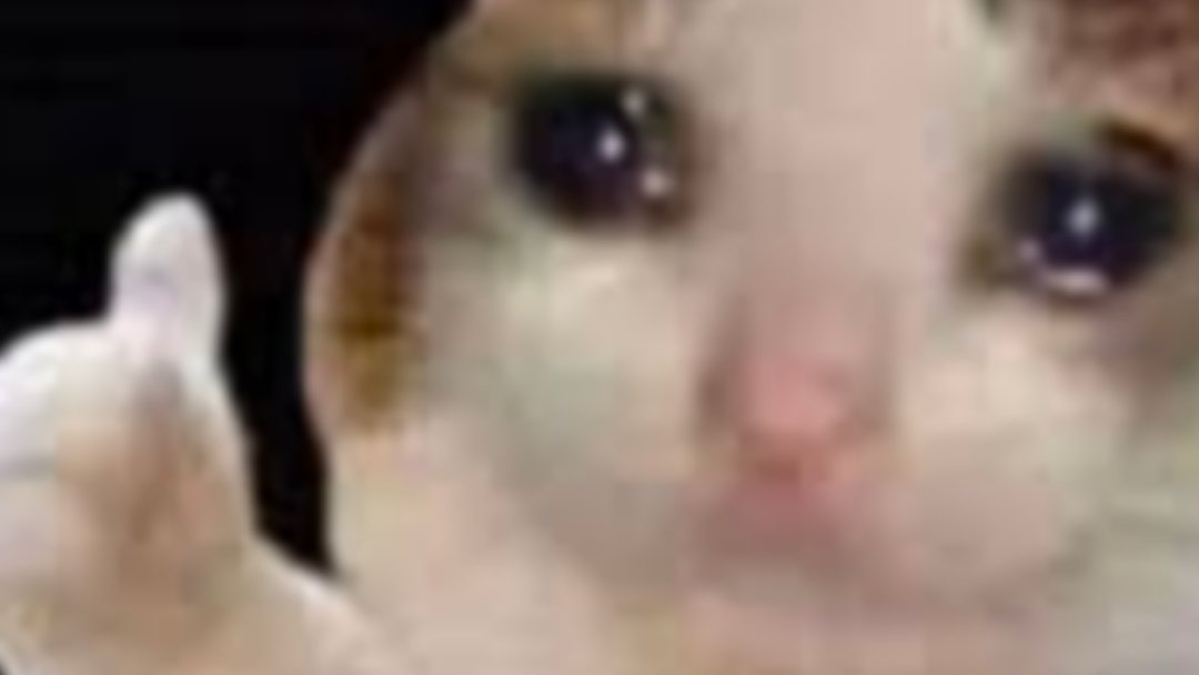 the golden globes pianist after everyone keeps threatening her for doing her job