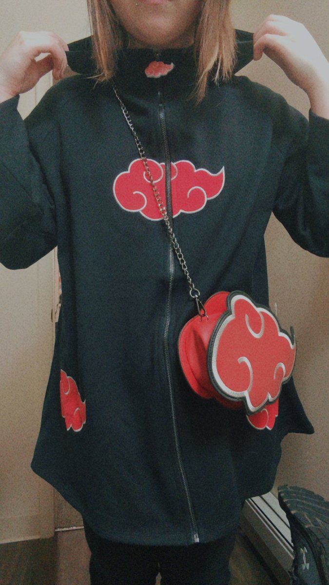 bunny8949's tweet photo. Got this outfit for when I go to anime conventions 😊❤️ https://t.co/ZvKzjxNU0n