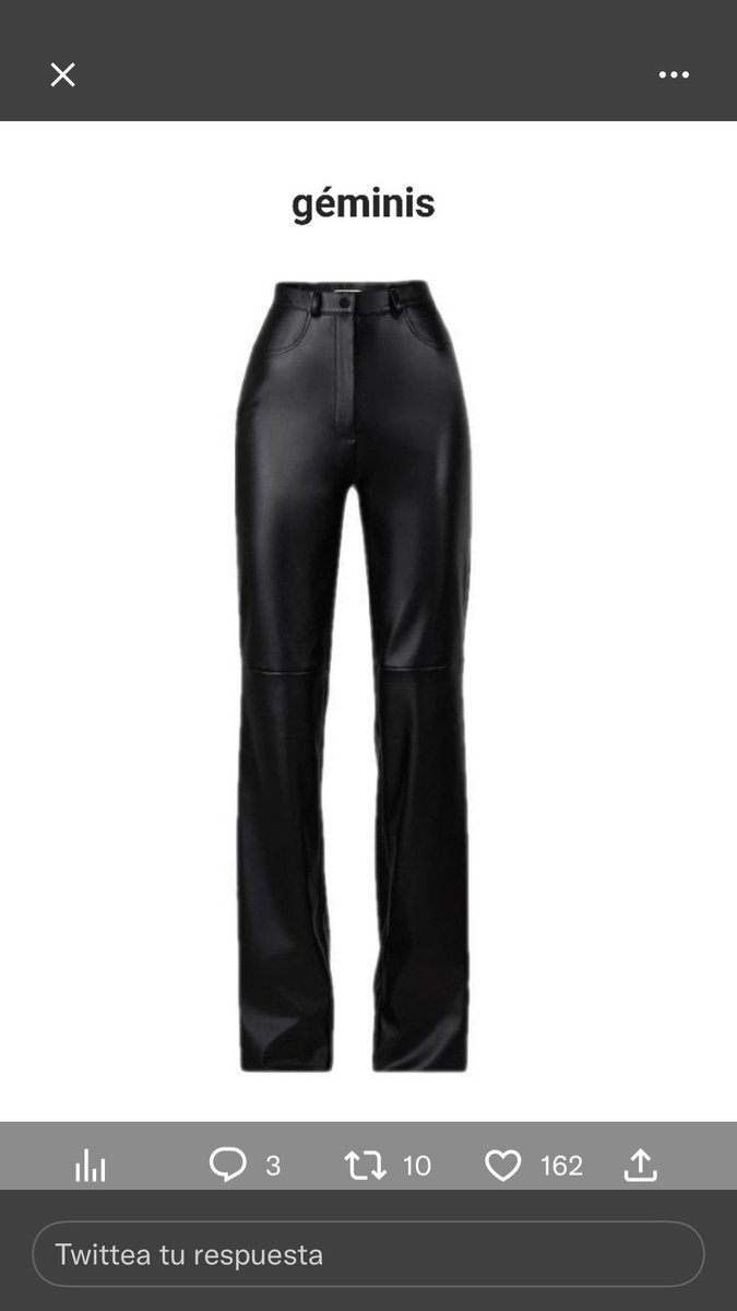 BalmelliMarcia's tweet photo. @valentinalongui Iba todo muy bien hasta que las botas con el pantalón me descolocó. El tuyo muy Bratz rock’n roll/dark pero siempre con estilo https://t.co/2brfrhbVSX