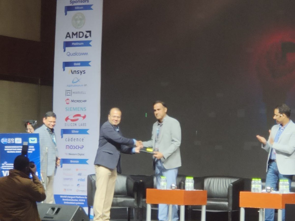 tasleemarifk's tweet image. It was great to participate in VLSID2023- 36th International conference on VLSI design and share my thoughts on #5G

#OPPOIndiaRnD
#VLSID2023