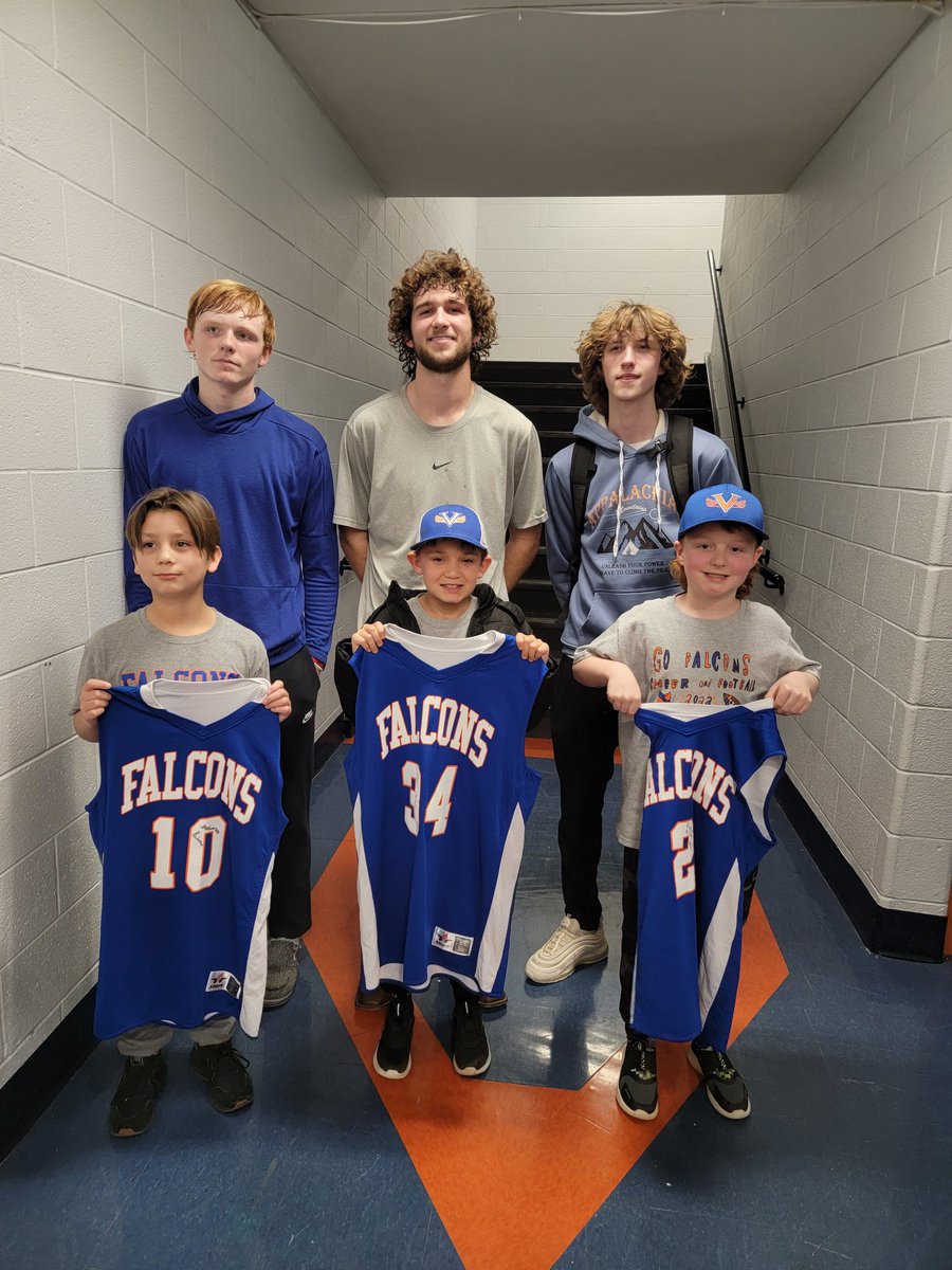 Remembering you were once the kid in the stands watching the highschoolers play should remind us those eyes are always watching.  So proud of these boys taking time to meet with these kids. Awesome job <a href="/Coach3Crawford/">Zac Crawford</a> providing the signed jerseys for these guys...
