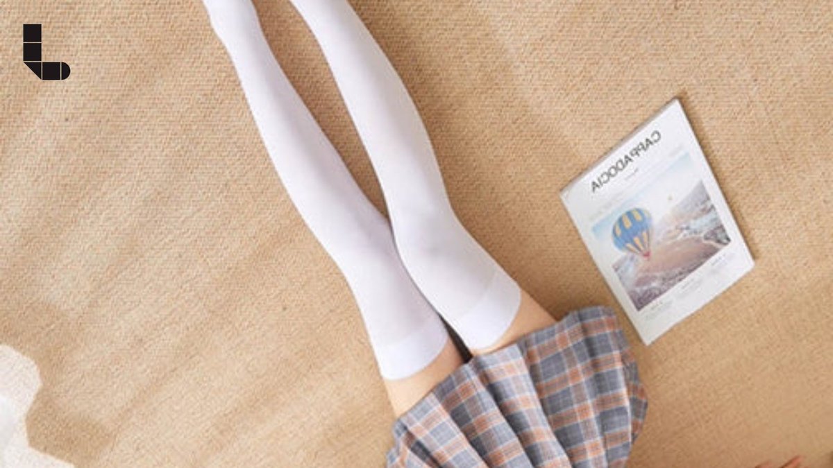 socksy_com's tweet photo. Thigh-high stockings are always in style, and this product is a must-have. 😉

Get yours now! 
https://t.co/memsGMoB4F

#socksy #socks #fashion https://t.co/BiYVDlwq2w
