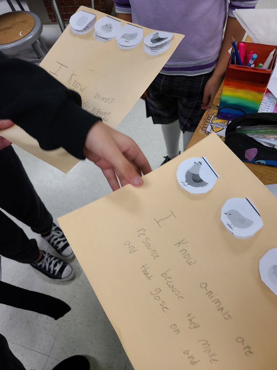 mijemorkysav's tweet photo. So excited to see these 4th grade @Carver_Tigers make connections between plant and animal life cycles and renewable resources! #GISDscience #HandsOnScience #theGISDeffect #BetheLight https://t.co/OWCi0GleFW