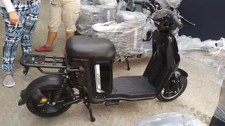 AeiVedca's tweet photo. Contenedor de bicicletas eléctricas. Nuevo modelo en la fábrica #VEDCA #Cuba https://t.co/Ys1c80SOY9