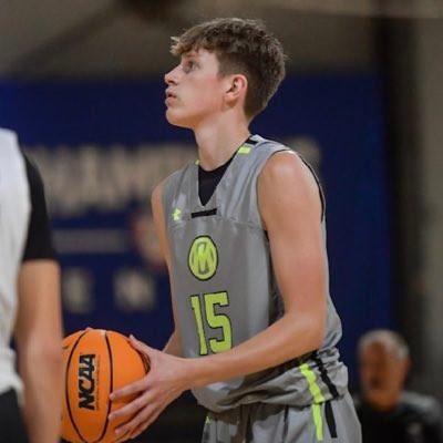 Attended the Cedar Rapids Kennedy vs Linn mar game tonight and we witnessed a true tragedy! Linn Mar guard Payson Nieterts jump shot is a true horror of basketball. It reminds me of if Lonzo Ball needed Tommy John surgery, boy that shit hurts to watch and probably hurts to do 😃