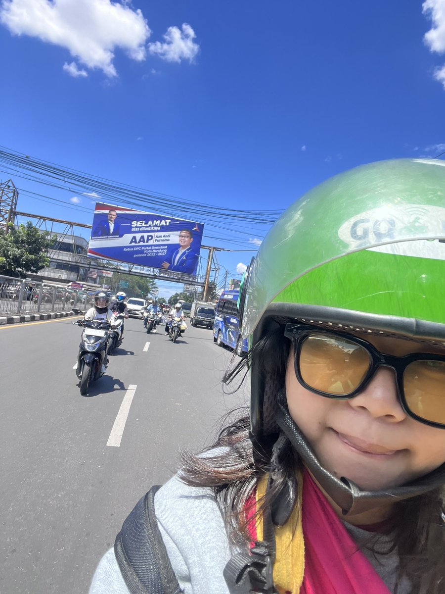 Aku si mamah anak 1 siap bertarung menerjang badai kehidupan #melawandunia mah masih ntar dulu yah bes