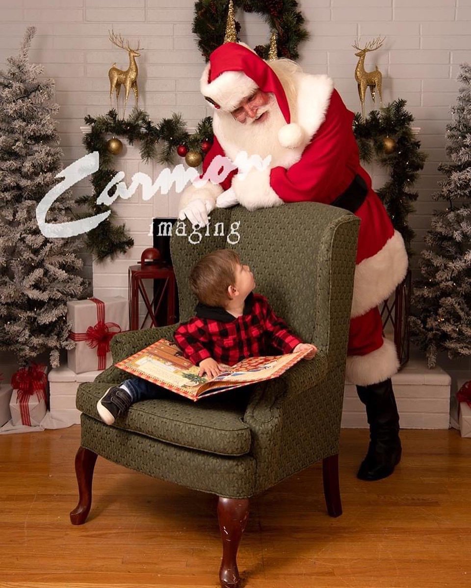 CarmonImaging's tweet photo. Santa 2022
.
.
.
#santa #santasessions #Christmas #Christmas2022 #ChristmasPhotos #Christmassessions #ChristmasPhotography #holidays #children #childrenphotography #childrenphotographer #family #nikon #kyphotographer #carmonimaging #ilovemyjob https://t.co/8v8YO2AmfC