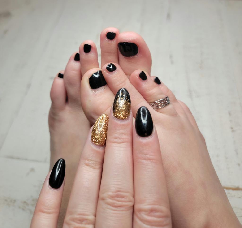 Ireland__Grace's tweet photo. #nails #feetfethish #feetpix #FOOTFETİSH #nailpolish #onlyfansleaked #free https://t.co/1rcbuTHXKm