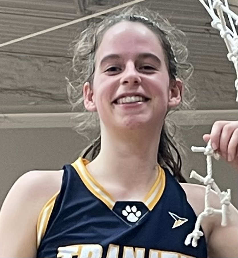 LadyCougarWBB's tweet image. Special Lady Cougar shout out to @Bailey_Tabeling on recording her 2000th career point tonight at Lanesville. This is an accomplishment very few in the state of Indiana have achieved. We are proud of you Bailey!!
#2000Points #LadyCougarHoops