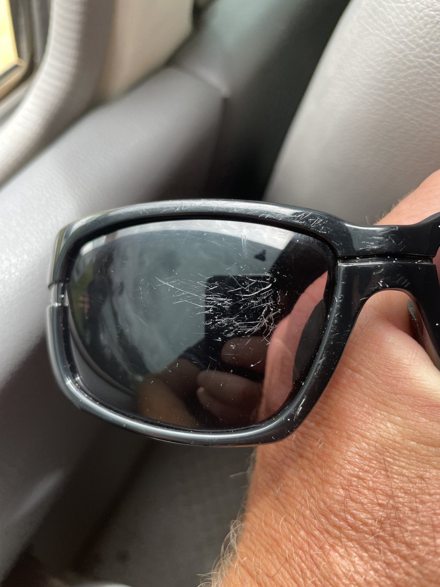 GrantSchubert14's tweet image. Quite possibly one of the most annoying things! #1stworldproblems 🤨