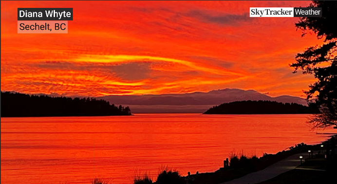 KGordonGlobalBC's tweet photo. Tonight's @GlobalBC #WeatherWindow
#Sunset #Firesunset #BC #Sechelt #Tsawwassen https://t.co/NPBognOh6r