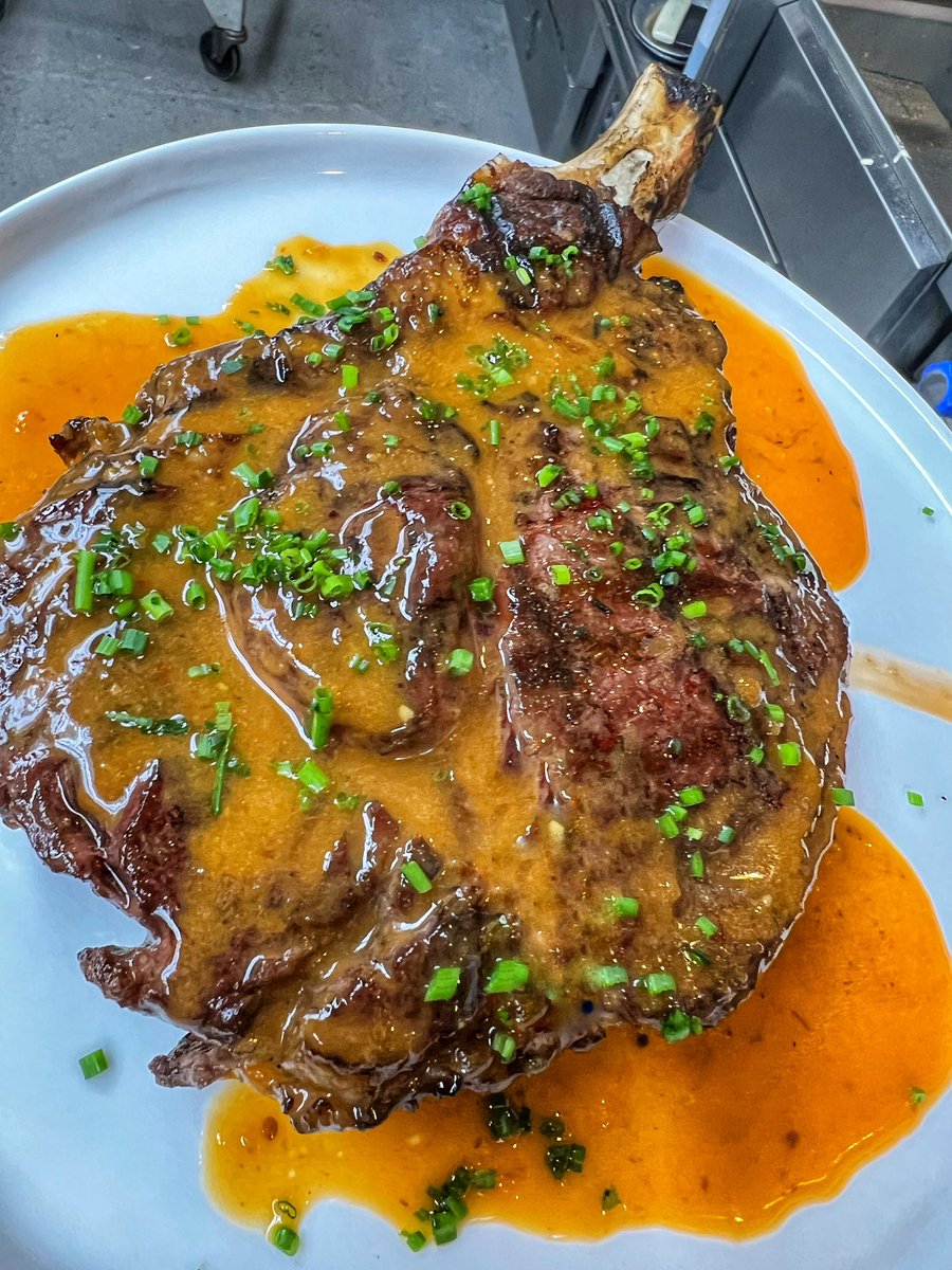 Chef Andrew Gruel on Twitter with American gravy. It’s my