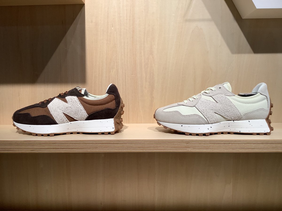 newbalanceOSAKA's tweet photo. < #NB新商品 >
「#WS327」
COLOR:SL,SO
WIDTH/SIZE:D/22.0-25.5cm
PRICE: ¥13,090(税込)
販売開始しました。
是非この機会に店頭でご覧ください。
#newbalance
#ニューバランス https://t.co/5jR68xiZ9h