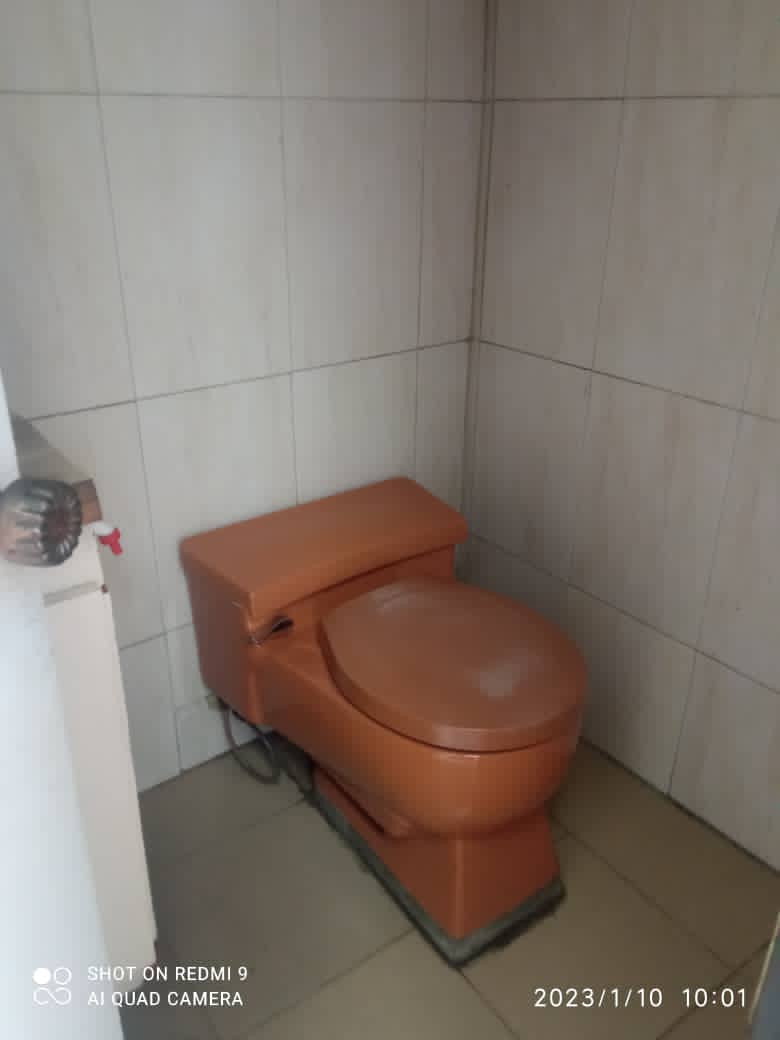 MalarioMerida18's tweet photo. #10En| #DSAM Seguimos realizando inspecciones sanitarias de habitabilidad de los inmuebles. "Inversiones Perfumería Astral Marijo", Se ordenó realizar adecuaciones de deficiencias sanitarias para evitar factores de riesgos sanitarios.

#JuntosPorLaPatria

@NicolasMaduro https://t.co/g8urIzC6du