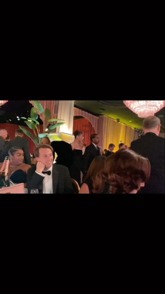 Bazodee Magazine tweet media