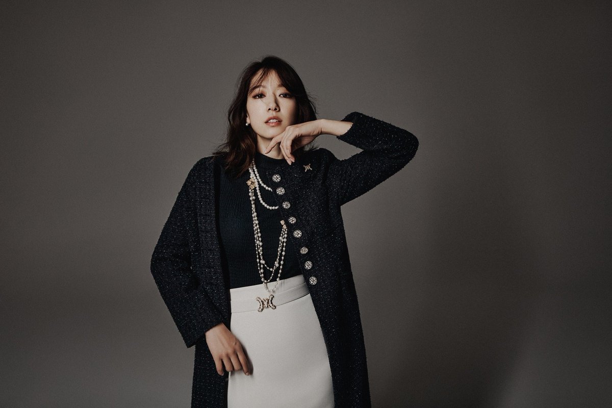 2013_SALT's tweet image. '모조에스핀'만의 감각적인 아이덴티티를
찬란하고 스타일리시하게 소화한
박신혜 배우의 2023 봄 캠페인 화보를 공개합니다🌸
-
#박신혜 #Parkshinhye #朴信惠 #모조에스핀 #Mojosphine