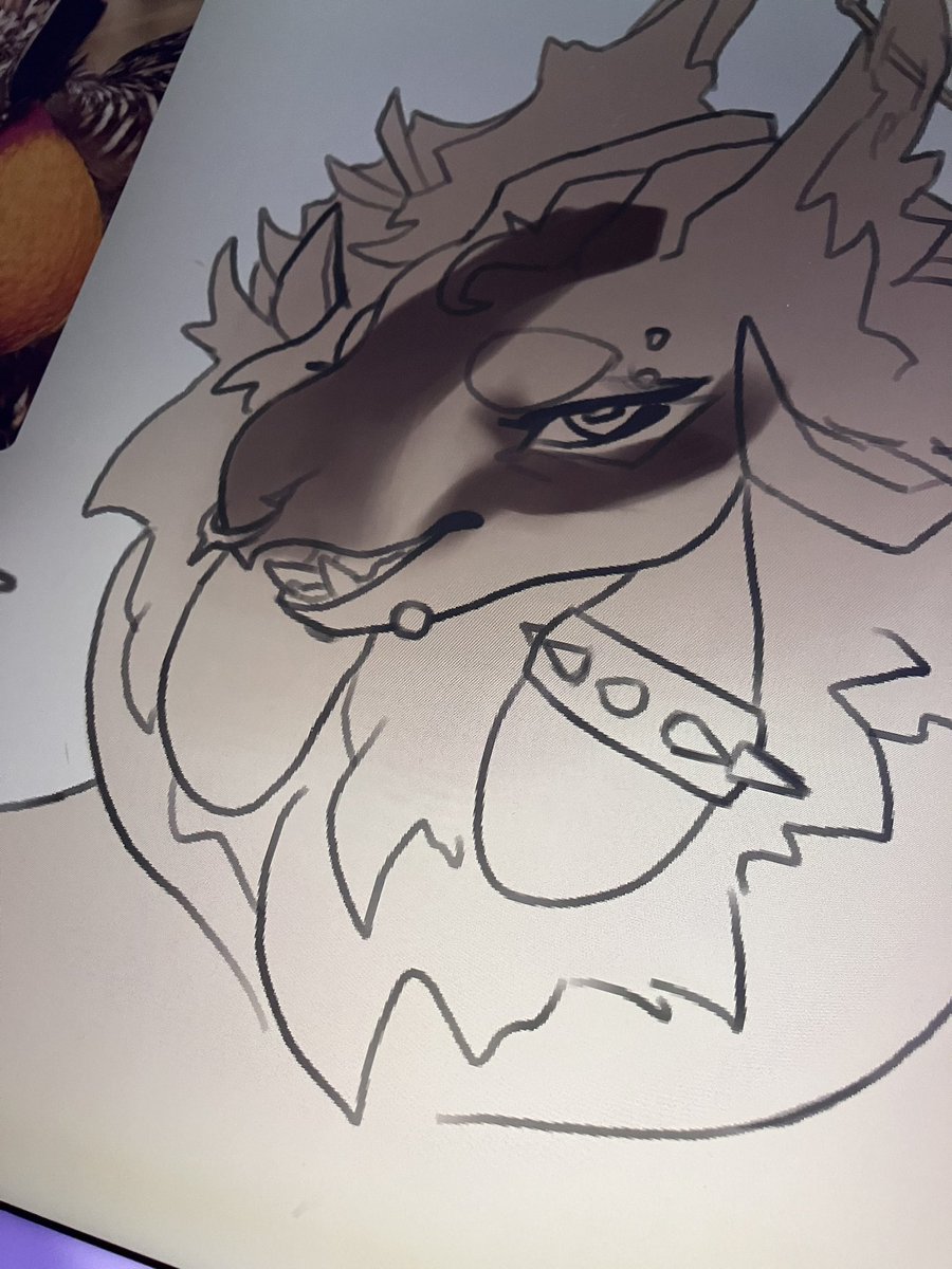 low quality wip of a design for my species before bed :)

#artistsontwitter #artmoots