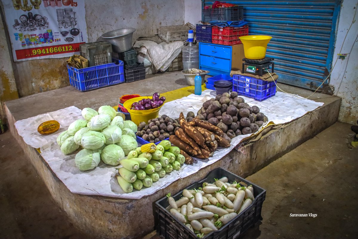 SaravananVlog's tweet photo. Villivakkam Market Street Photography with The Chennai Photowalk #streetphotography #photography #street #bnw #photooftheday #ig #photo #travelphotography #streetstyle #photographer #streetart #travel #urbanphotography #art #streets #blackandwhite #instagood #picoftheday #life https://t.co/Je0pIqVcZk