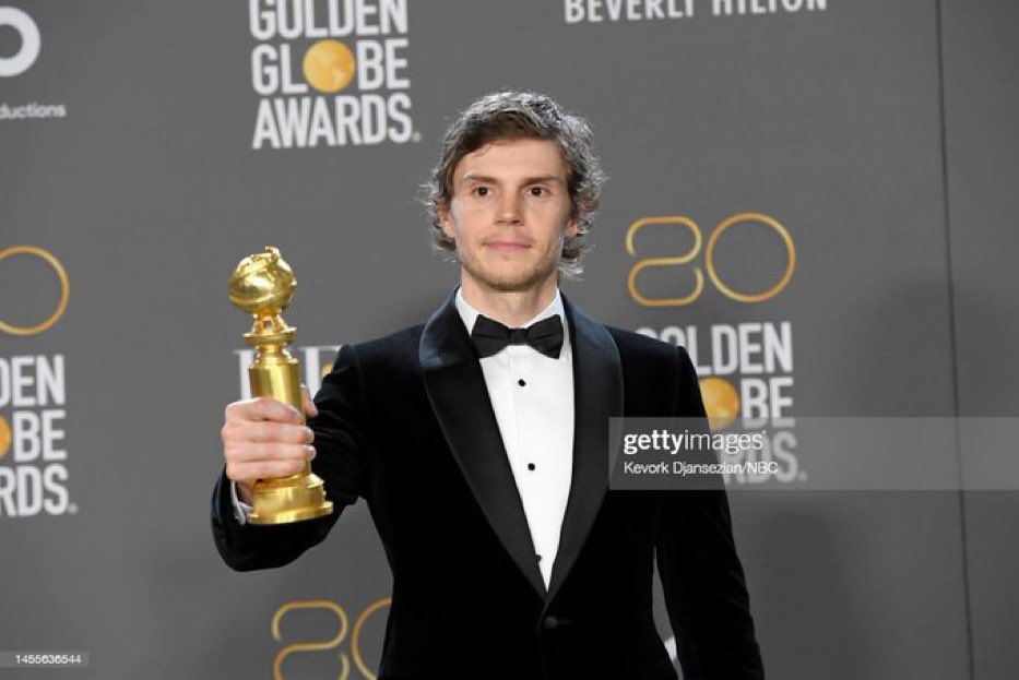 best of evan peters tweet media