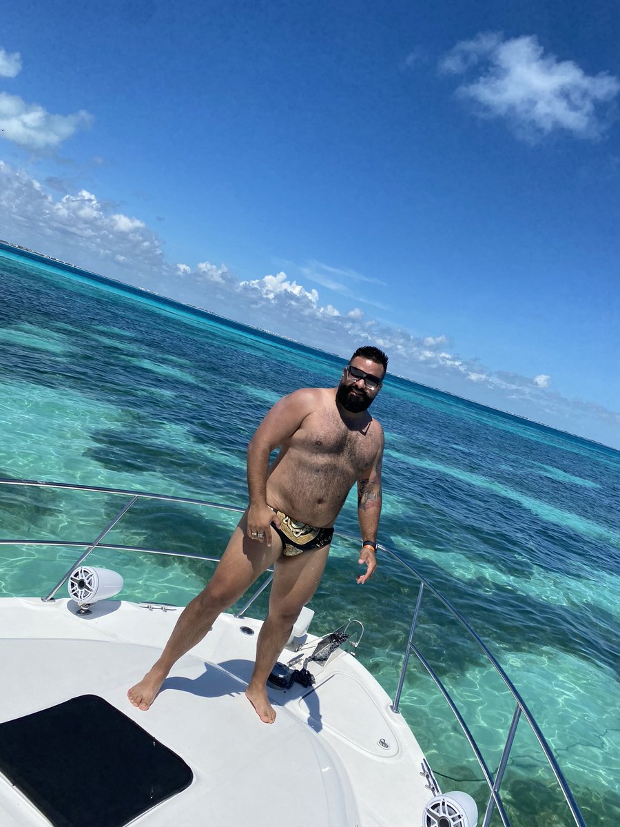 RaWsAnCh's tweet photo. @HUNKYCOLLECTIV1 Ohhh Can't wait For Puerto Vallarta!! https://t.co/0ZyI5UUVkf