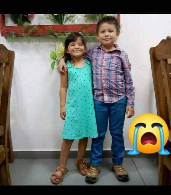 HalconSv27's tweet photo. 🚨#URGENTE🚨 

ESTE ES EL ROSTRO DE ESTHER LEONOR BONILLA PINEDA, CUALQUIER INFORMACIÓN BRINDARLA A LA PNC PARA SU PRONTA CAPTURA Y PAGUE CON TODO EL PESO DE LA LEY POR MATAR A SU HIJA. https://t.co/2KSFOWnaXL
