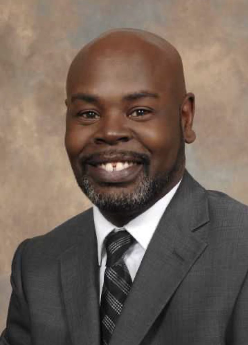 John Bush has been identified as the Respiratory Therapist on the field when Damar Hamlin collapsed from Cardiac Arrest. He, along with other on-field medical staff, are credited with saving Hamlin's life ❤️3️⃣💙 YOU’RE A HERO, JOHN‼️
