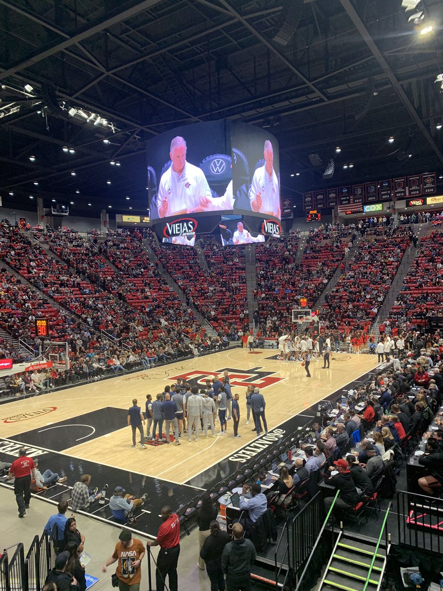 JaxLeatherwood's tweet photo. Go Pack babyyy!!! @NevadaHoops @NevadaRecruits @CoachKWils @NateCosta7 @NevadaSportsNet https://t.co/lehXdVWNuA