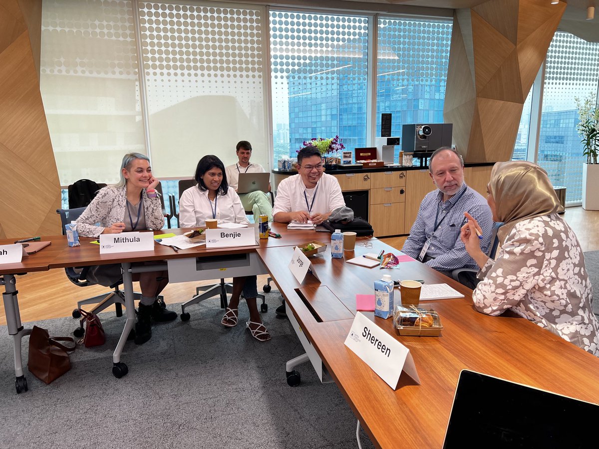 jorge_guajardo's tweet photo. The @AspenInstitute #ForesightGroup is back in session, in Singapore. https://t.co/vlGbdX3TO4