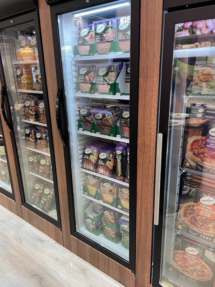 三幸貿易公式 tweet media