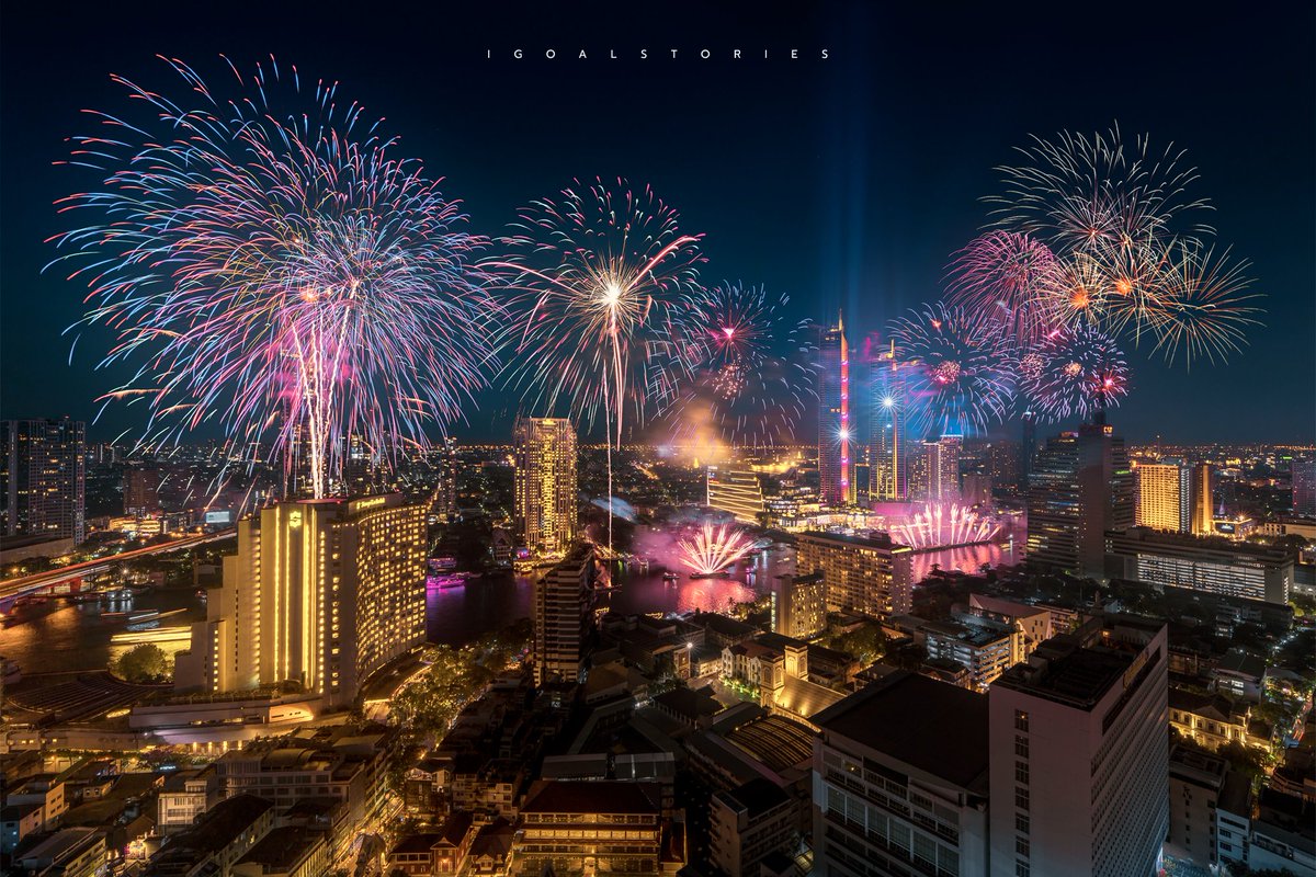 igoalstories's tweet photo. Thailand Happy new Year and Festival Firework around Bangkok Capital of Thailand.

เอาภาพพลุปีใหม่และเทศกาลต่าง ๆ ที่เคยถ่ายไว้มาฝากครับ สะสมจากหลายที่

มีความสุขมาก ๆ ครับทุกท่าน
#การท่องเที่ยวแห่งประเทศไทย #ททท #bangkok #thailand🇹🇭 #happynewyear https://t.co/AbeXrBOkQs