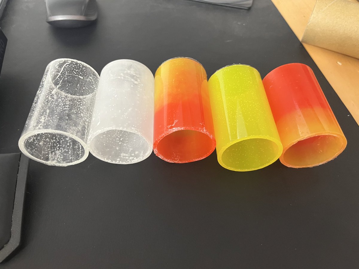 vestedlol's tweet photo. Alright everyone. Weโve got a great tube mold, and can churn these out fairly quickly! #pogtubes #pogstorage #pogs #pogsareback https://t.co/bgQh91fkp9