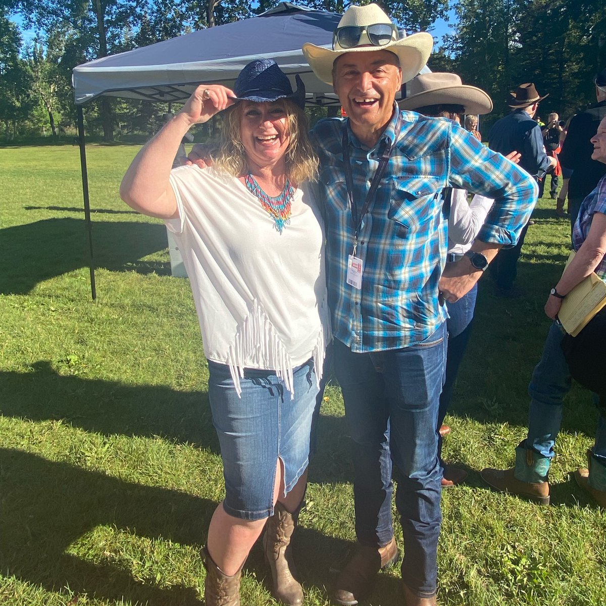 joanyycwest's tweet photo. Meet @albertaNDP critic for Municipal Affairs Joe Ceci &amp; Candidate Joan Chand’oiseau, when they join growing team of volunteers to canvas in Calgary West on Sat, Jan 21st from 11am - 2pm. Everyone welcome! Sign up to volunteer: https://t.co/vw90gJe4tO #yycwest #ableg #volunteer https://t.co/3jxkFdFZkC