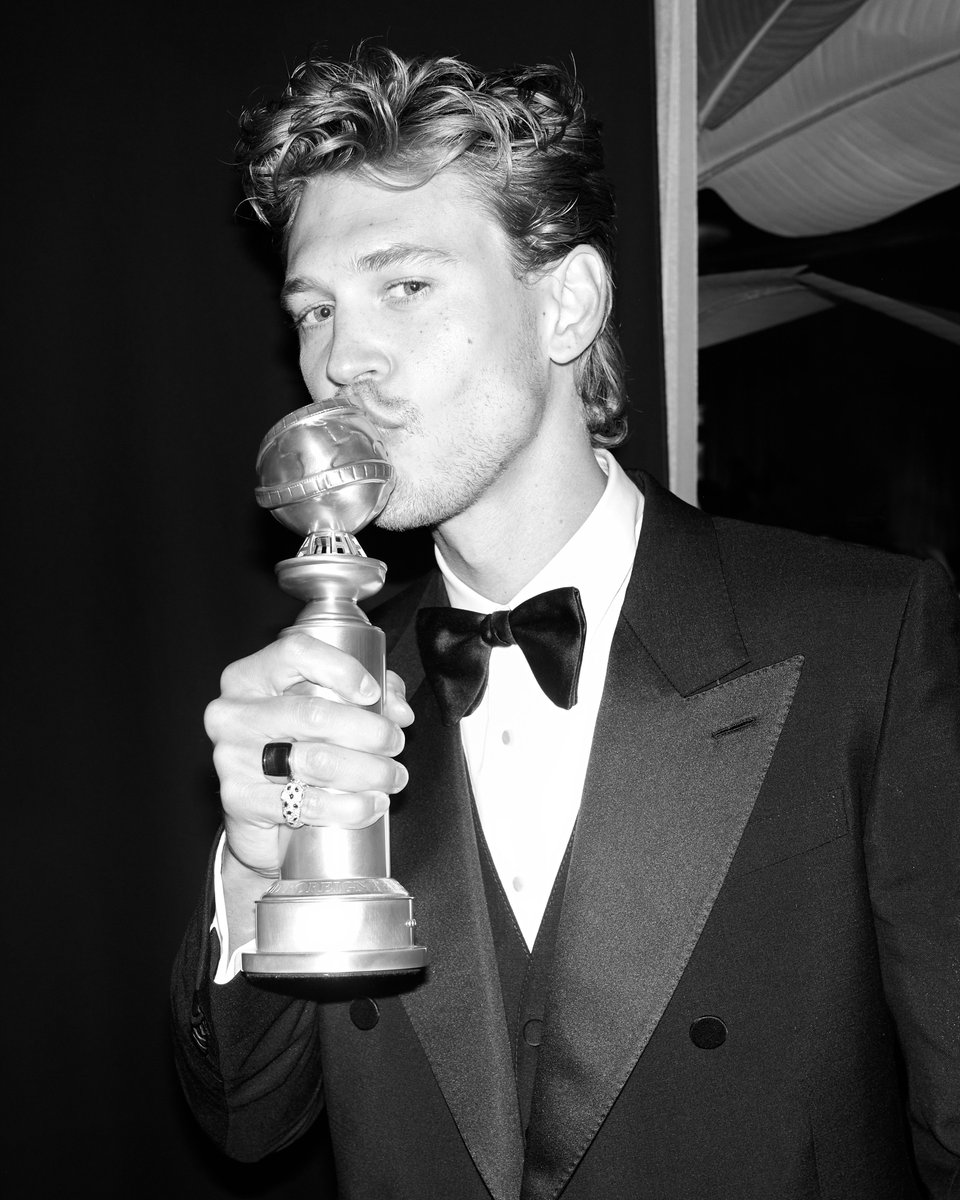 We've got a burning love for <a href="/austinbutler/">Austin Butler</a> 🔥 #GoldenGlobes