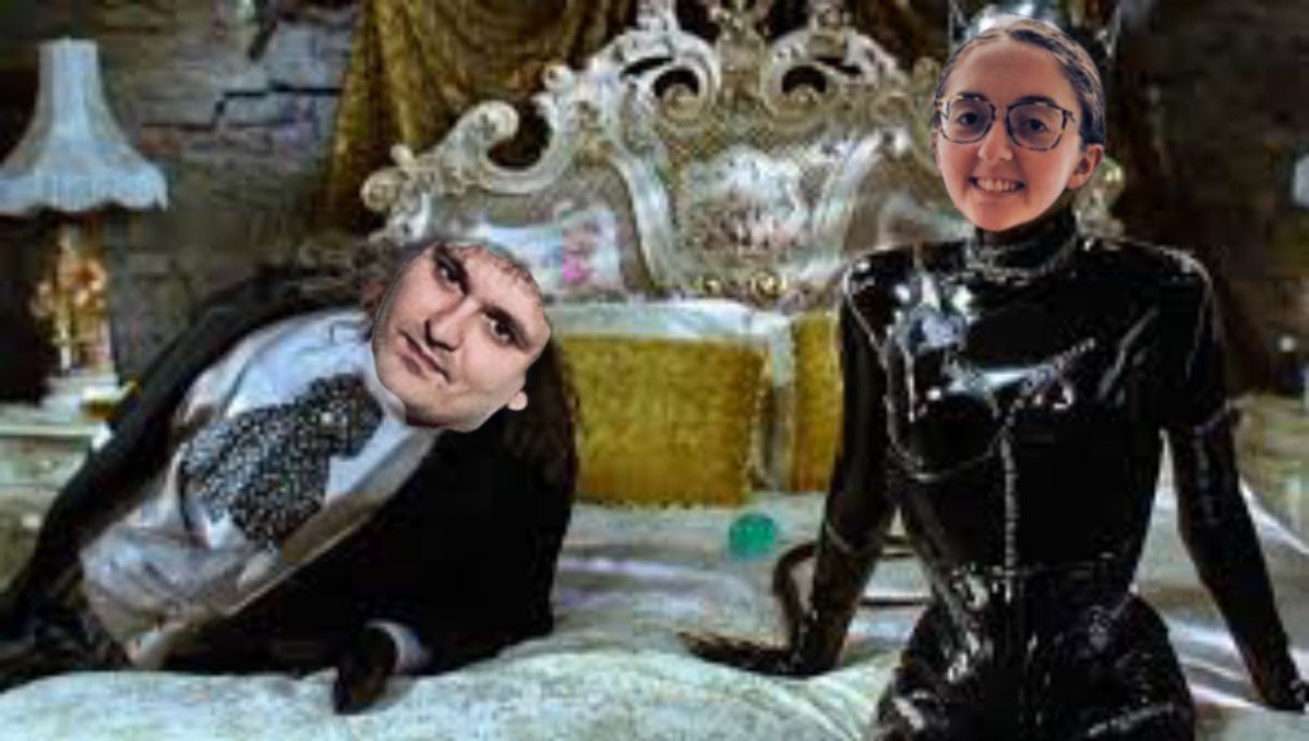 <a href="/MadScientistFF/">Damien Scott</a>