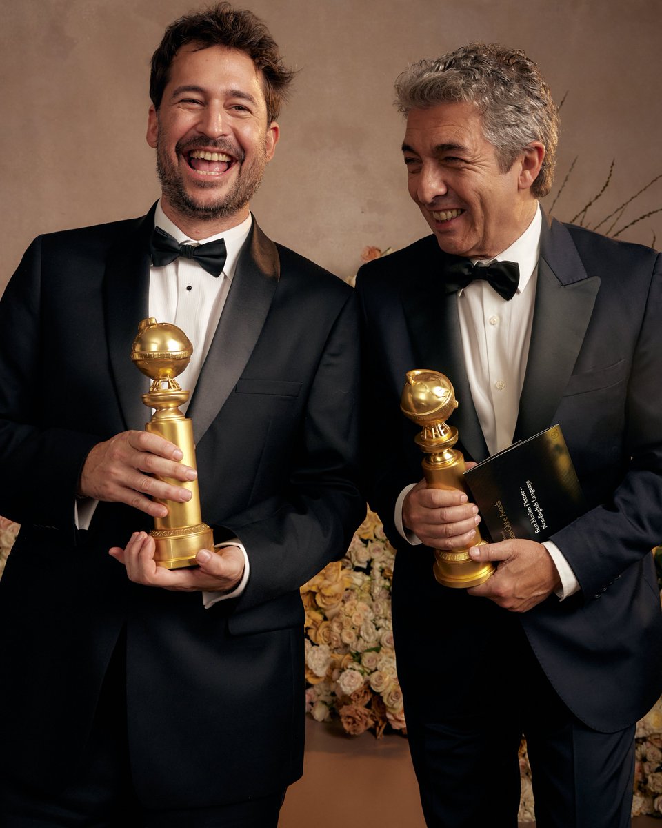 goldenglobes's tweet image. And the winner for Best Picture - Non-English Language is Argentina, 1985 #GoldenGlobes

📸 @RAVIEB