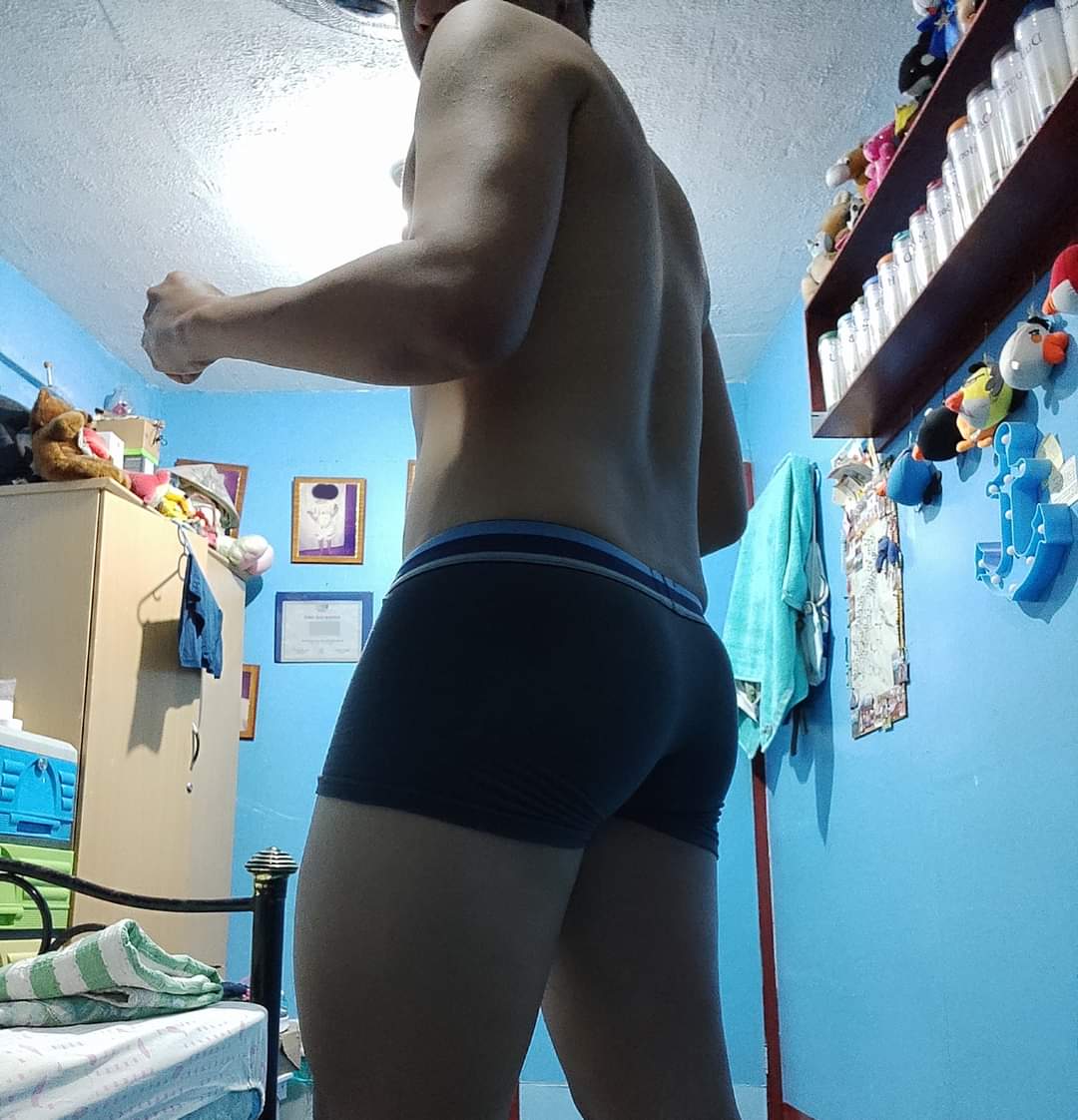 hephephorhe07's tweet photo. Ano daw tawag sa taong mabait at ma pwet?
Eh di mabooty 🤫 lol
#Butt Ganun?
#ButtFirst https://t.co/84yWZ3s4fz