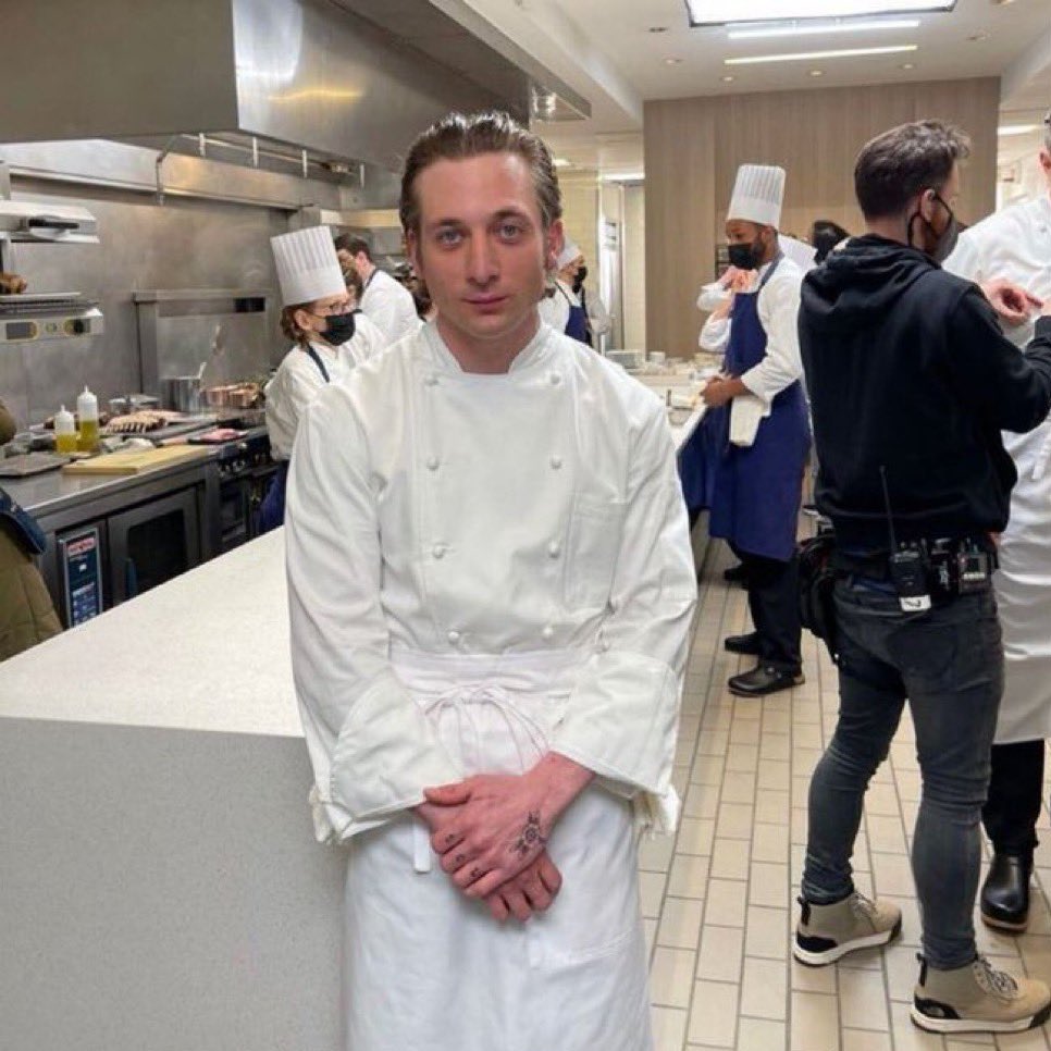 Apollo Ollopa tweet media