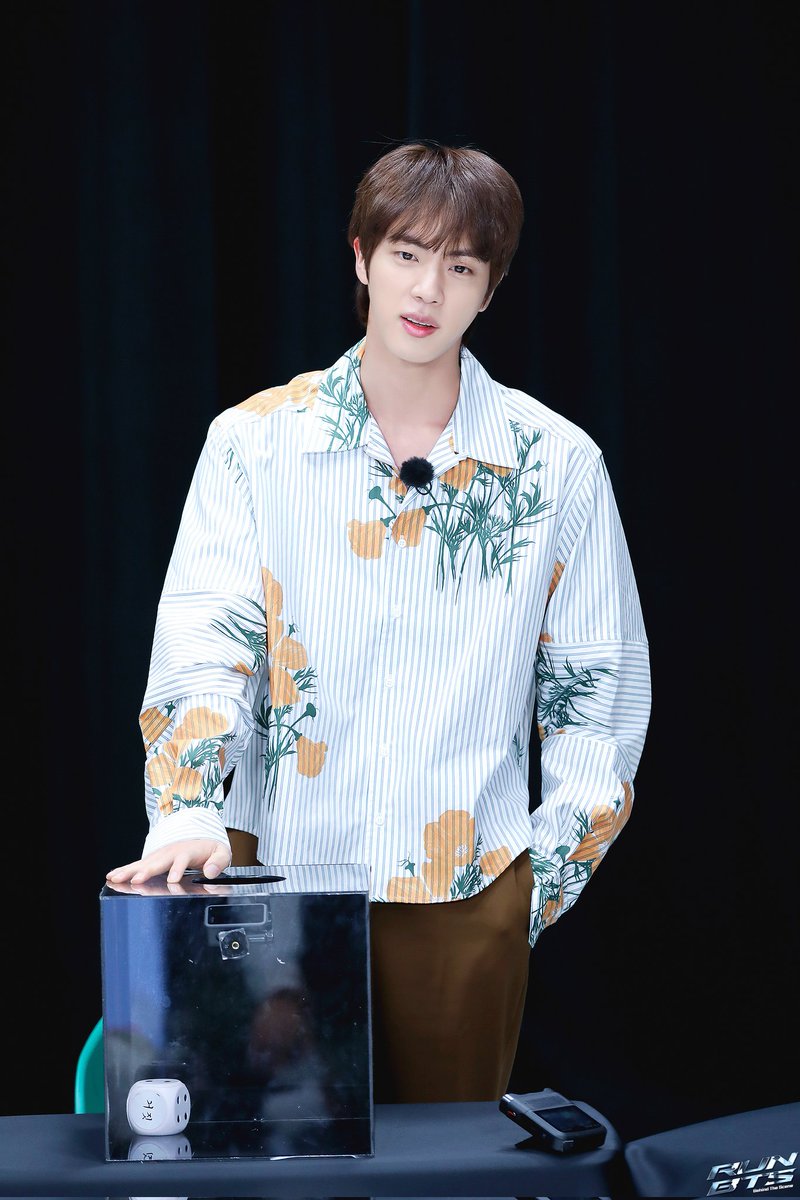 230111 | WEVERSE Run BTS! 2023 Special Episode - Next Top Genius part 2 Behind Cuts Kim Seokjin (JIN) #BTS @BTS_twt