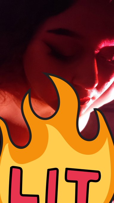 Si quieres ver la imagen completa y sin censura, &uacute;nete a mi canal privado en telegram por $200 🥵🥵🥵🥵 https://t<a href="/tag/nuevafotodeperfil"class="tags"><span>#nuevafotodeperfil</span></a>