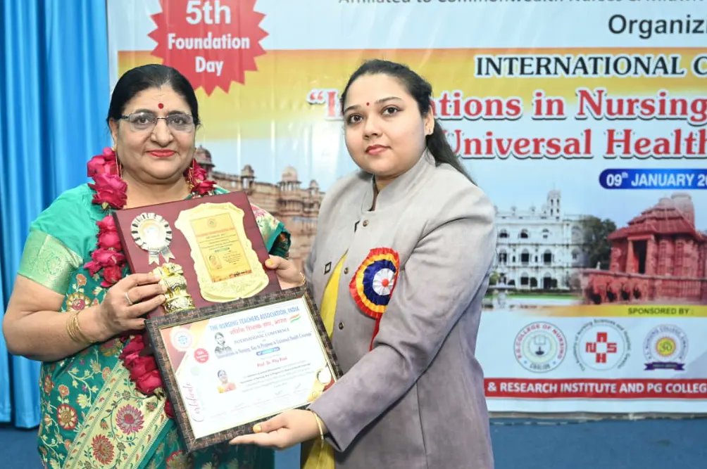 Maneesh9300's tweet photo. https://t.co/0GB3DLtSs3
Memorable photos of the International Nursing Conference “Innovation in Nursing,Key to Progress Universal Health Coverage"organized.09/01/2023, Gwalior https://t.co/HEIGQ1mIed