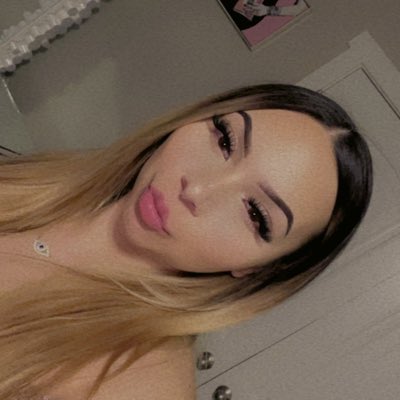 Queeeennn__B's tweet photo. #NewProfilePic https://t.co/IKiS8sfxLU