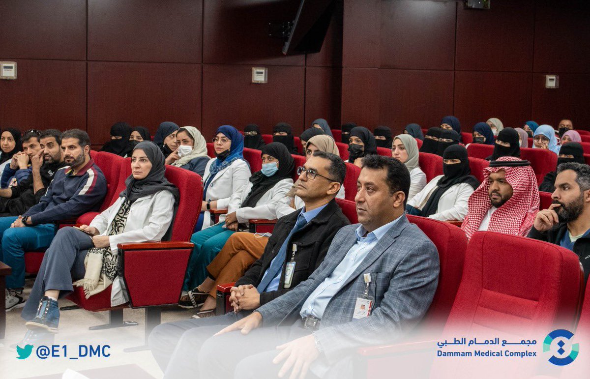 E1_DMC's tweet photo. كرمت إدارة شبكة الدمام الصحية عدداً من موظفي المجمع المتميزين في رفع مستوى تجربة المريض حسب برنامج قياس المستفيدين لعام 2022 م https://t.co/b3tgOyYLtW