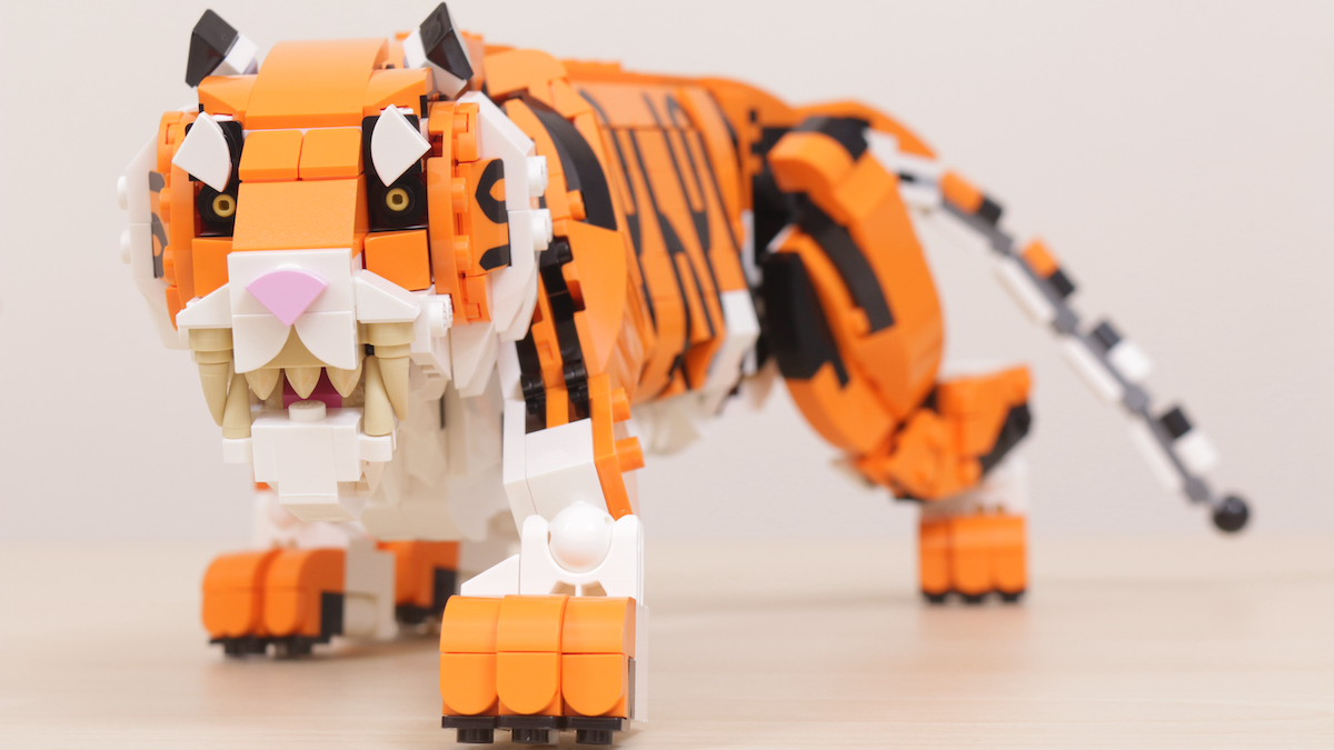 BrickFanatics's tweet photo. 31129 Majestic Tiger isn’t just an anatomically correct rendition of the apex predator – it’s also a pretty morbid LEGO set.

https://t.co/QEbdCNipQf

#LEGO #LEGOCreator #LEGOTiger https://t.co/M75L1OQr3n