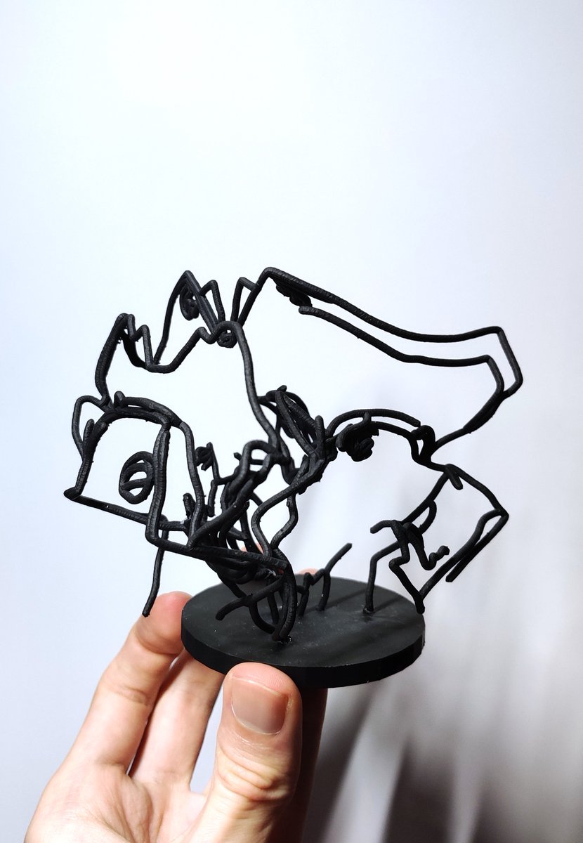 jannickinspired's tweet photo. Which side do you choose? I've created an anamorphic trinket which either represents the athena / reaper faction depending on from which side you look at it. (1/3)
#BeMorePirate #SeaOfThieves @SeaOfThieves https://t.co/E2xig6ITrL