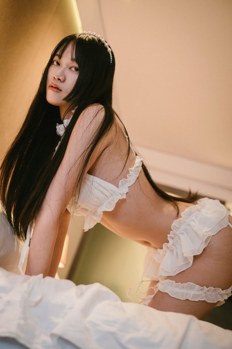 一日一人像写真 (@chphchiu) on Twitter photo 