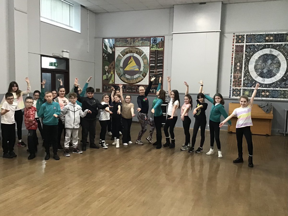 tynywernp's tweet photo. Dosbarth Ceirios had a fantastic time in their first dance workshop with @diversedancemix. Lots of fun energy this morning, learning the dynamics of different Arabian dance moves. Very excited for next week. Diolch #healthyconfident https://t.co/1mHWtPK7no