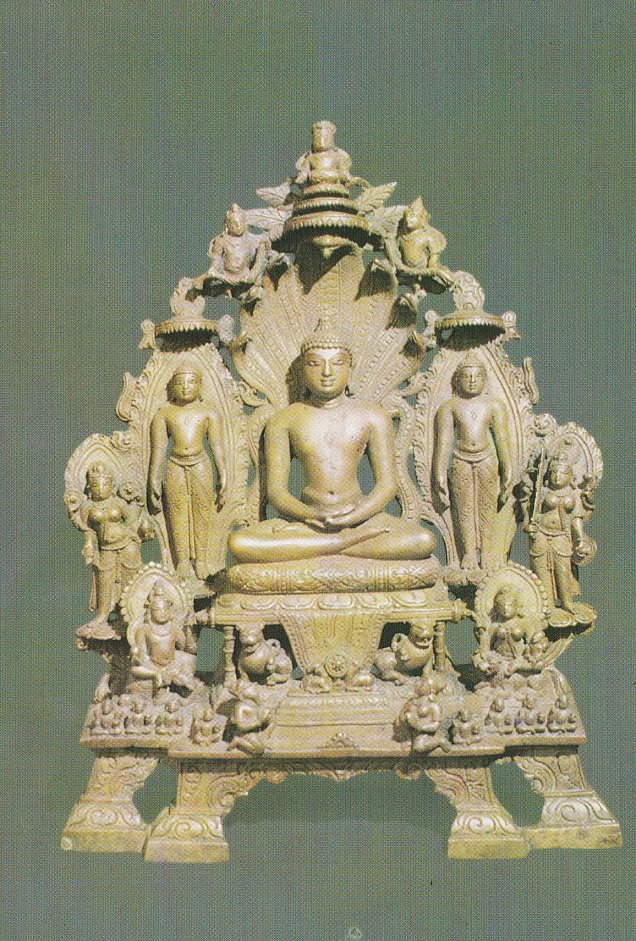 voiceofjainism's tweet photo. Tirthankara Parshwanatha Akota Bronze at National Museum New Delhi.

#Jainism https://t.co/fLYWIMiK5R
