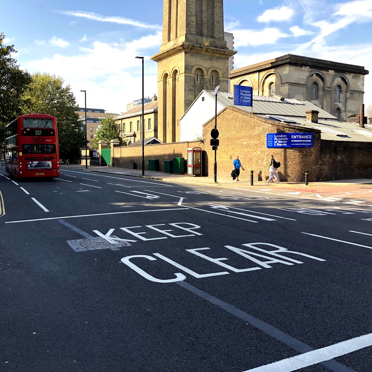 SamuelSurveyor1's tweet photo. We cover a wide range of areas in London as well as outside to Surrey and beyond. A little while ago we were in Brentford, not far from Kew Bridge. 

#museumofsteam #brentford #SamuelsSurveyors #PropertySurveys #PartyWall #Valuations #ricssurveys #charteredsurveyorslondon https://t.co/42uZaFfZyB