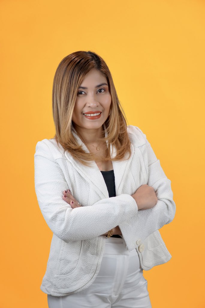 bigbrainsph's tweet image. Whether solo or duo, we got you!
Book your photo session with us 📸

#BigBrainsPH #StudioExperience
#SeamlessPaper